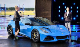 路特斯跑车爆料最新消息,极致性能与科技美学完美融合”